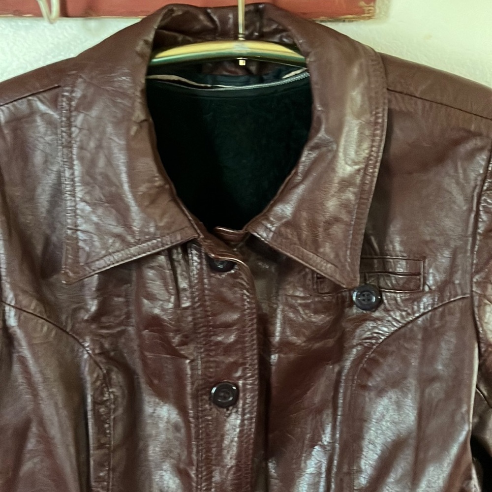 Vintage Burgundy Leather Button Up‎ Jacket with Removable Winter Lining - Picture 2 of 14